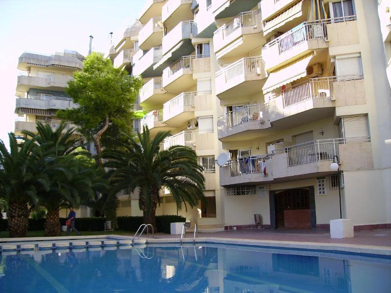 Festival Village Salou Exterior foto